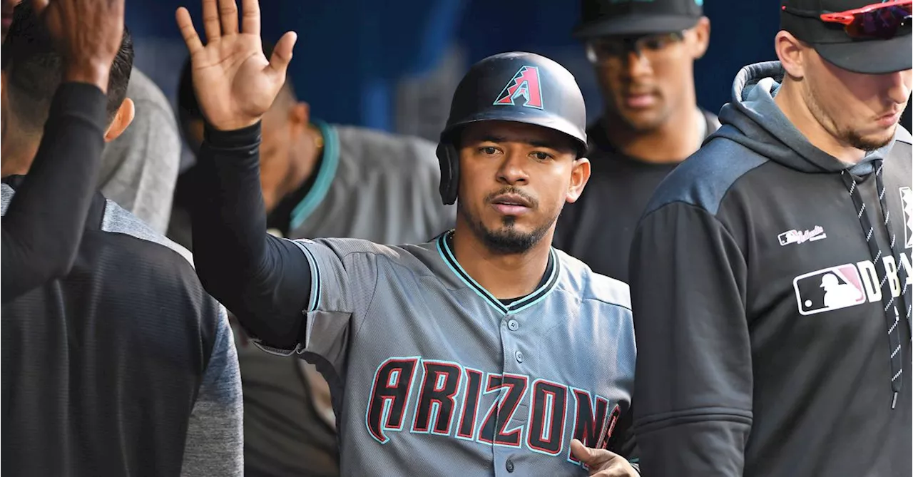 Friday Bantering: Jays sign Eduardo Escobar