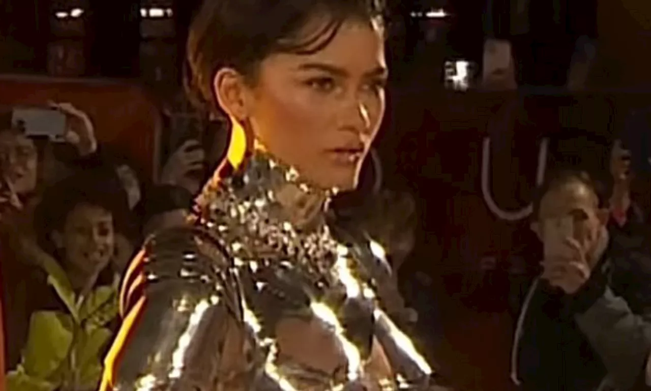 Zendaya arrived at the ‘Dune: Part II’ premiere dressed ’like C-3PO’ last night