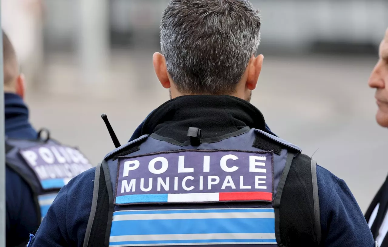 Saint-Denis : Un jeune en scooter blessé dans un accident avec la police municipale