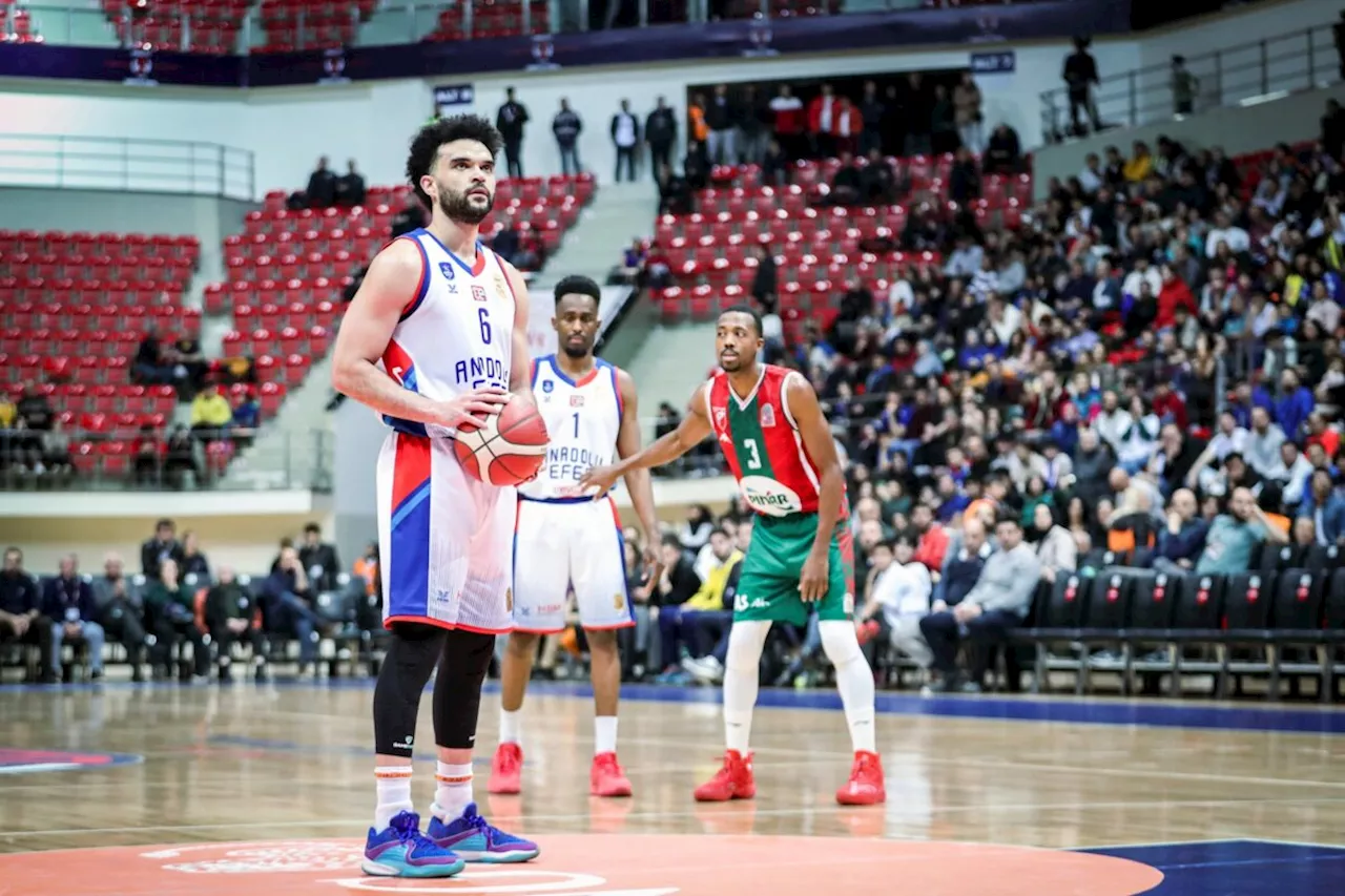 – Fenerbahçe, un duel Beaubois – Noua en finale de Coupe de Turquie