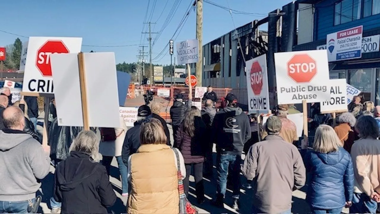 Cowichan Valley residents hold safety rally over decriminalization