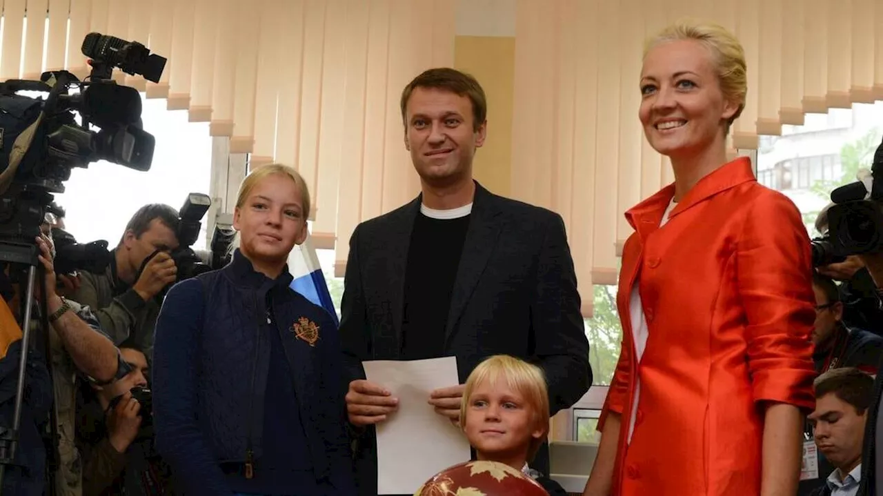 Alexeï Navalny : après sa mort, que vont faire son épouse Ioulia et ses enfants Daria et Zakhar ?