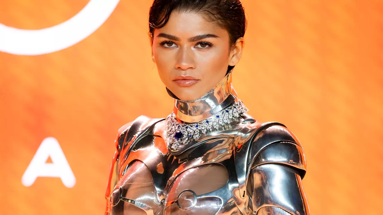 Le collier de Zendaya est tout aussi saisissant que son look Mugler vintage qui a enflammé Internet