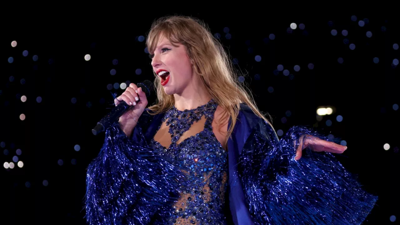 Why Taylor Swift Was 'Starstruck' During Opening Night of The Eras Tour in Australia