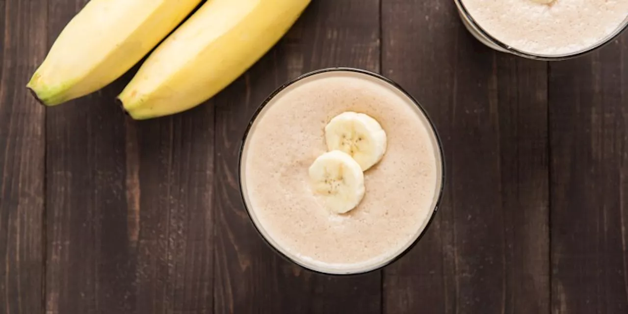 This Protein Packed Smoothie Tastes Like A Slice Of Banana Bread