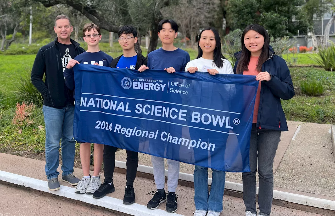 University High School Wins Regional Science Bowl at NASA’s JPL