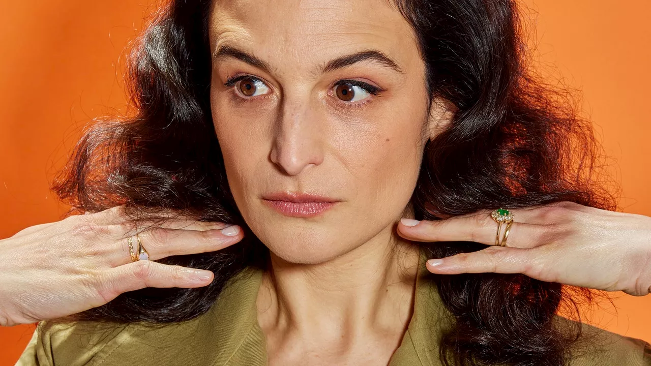 Jenny Slate Doesn’t Want to Gross You Out