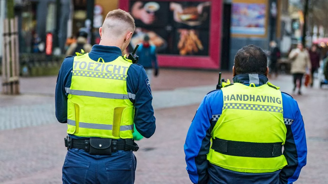 Handhavers van de gemeente beschoten in Geffen