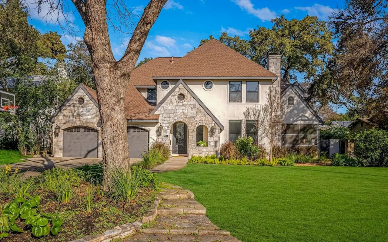 A 1931 Alamo Heights home is for sale after a major restoration project