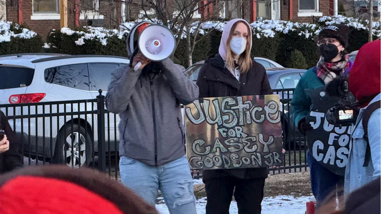 Columbus locals peacefully protest outcome of Jason Meade trial, urge for new trial