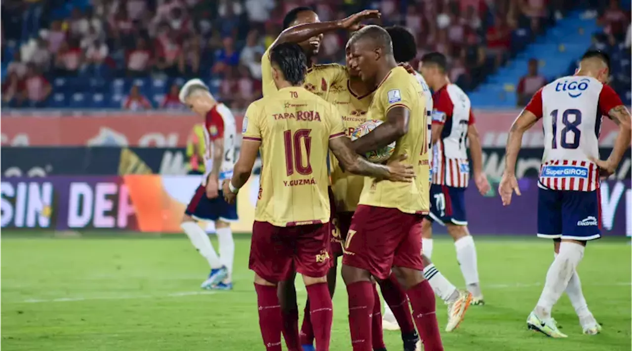 Desafortunado autogol dejó a Junior con las manos vacías ante Deportes Tolima en un partido intenso