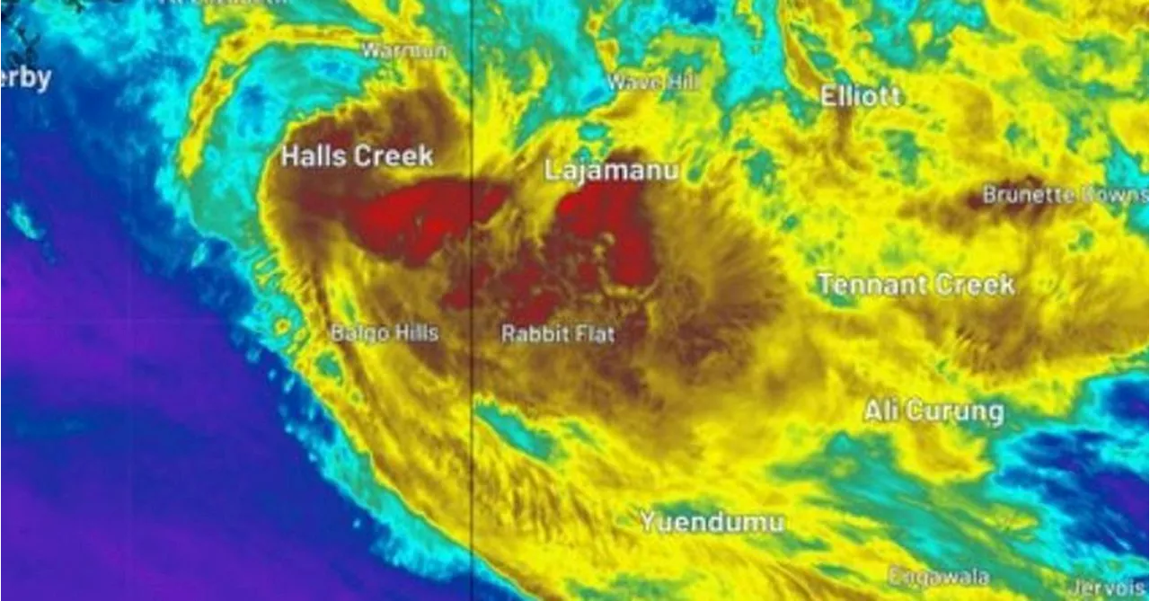 'High risk' ex-Tropical Cyclone Lincoln could redevelop in WA