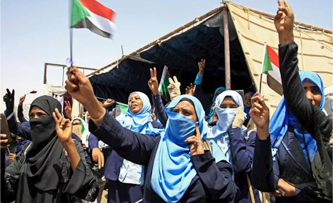 Sudanese Armed Forces Facing Disintegration and State Collapse