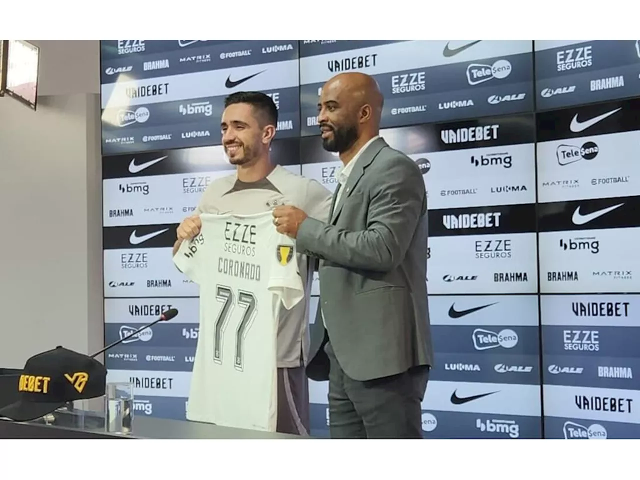 Reforço do Corinthians, Coronado dispara: 'Não falo muito, mas entrego tudo'