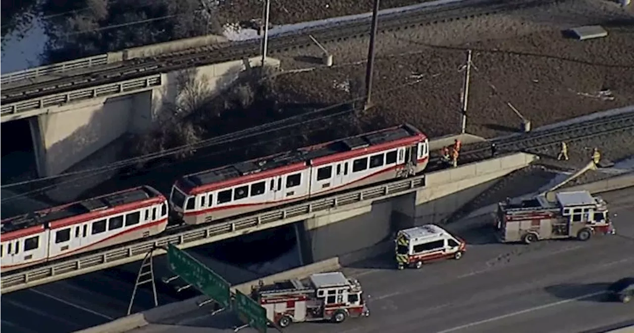 Crash involving CTrain and vehicle shuts down part of eastbound Memorial Drive in Calgary