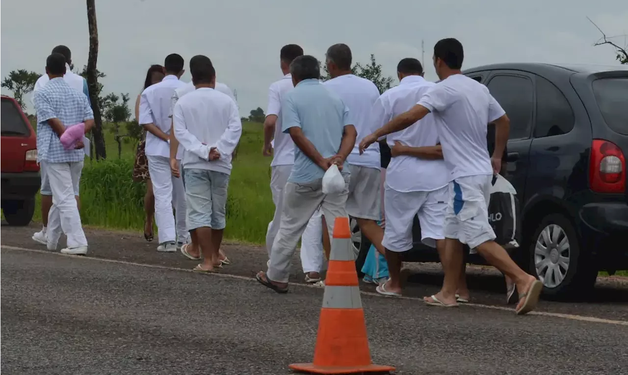 Senado aprova projeto que acaba com 'saidinha' de presos em feriados