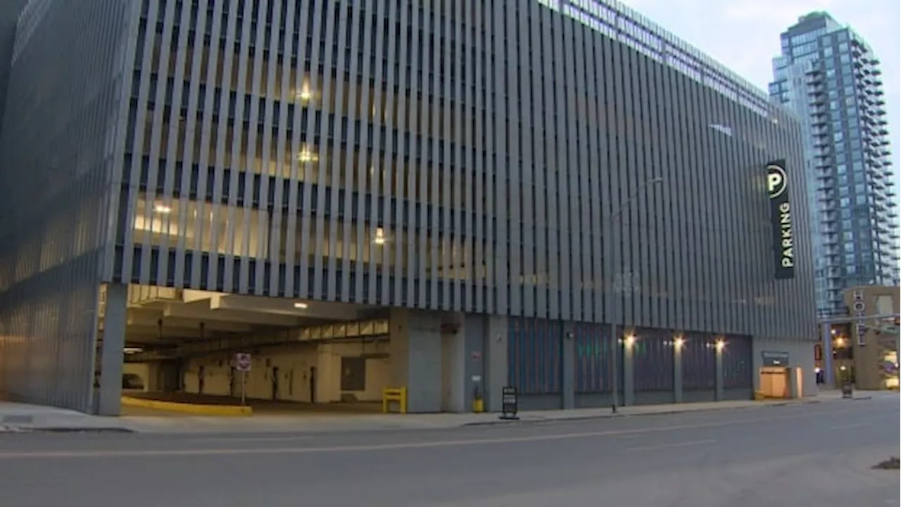 Investigation underway after security guard dies following fight in Edmonton parkade