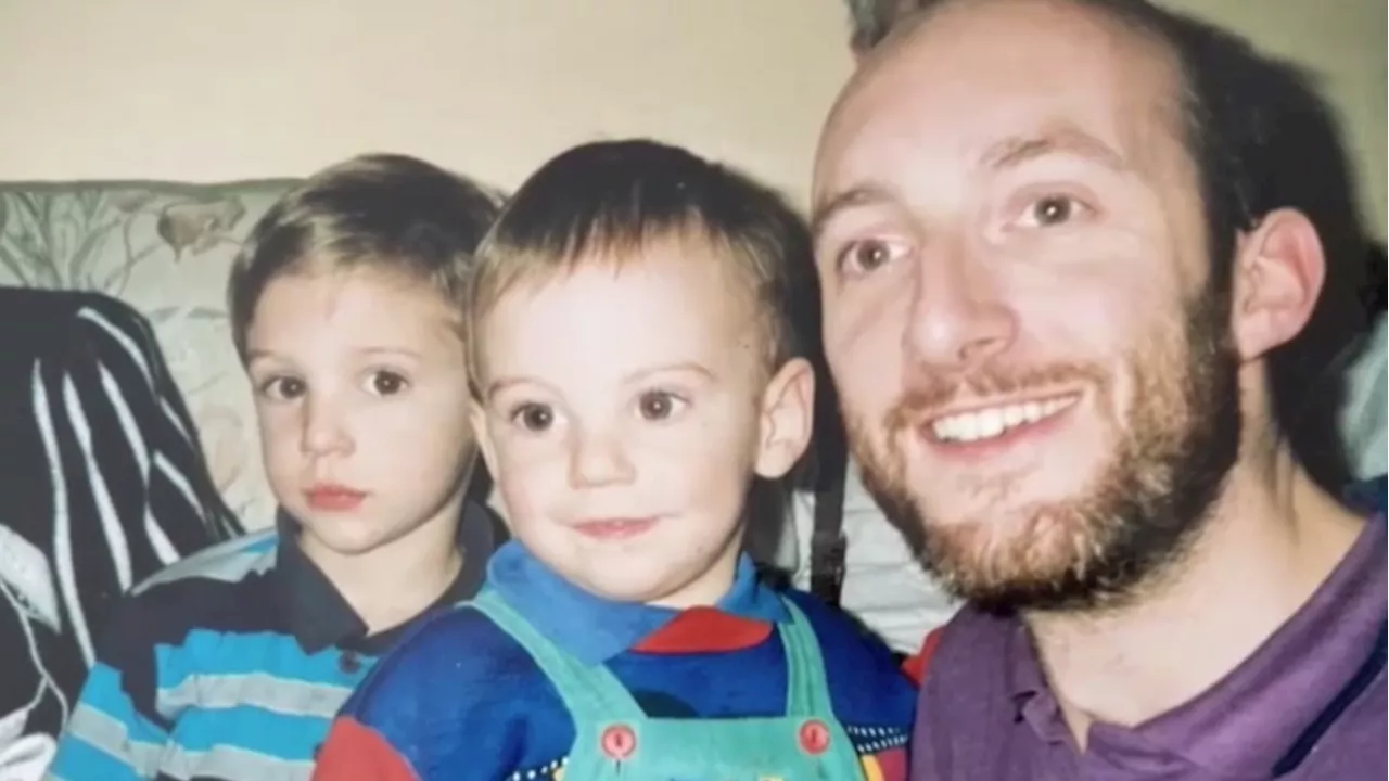 Grieving B.C. father finds healing by building coffins to help others through loss