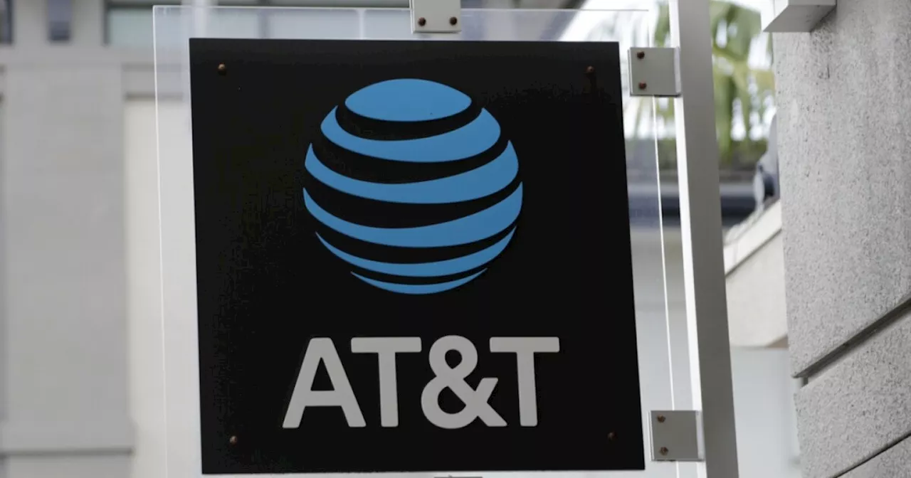 FCC's Homeland Security Bureau investigating massive AT&T cell outage