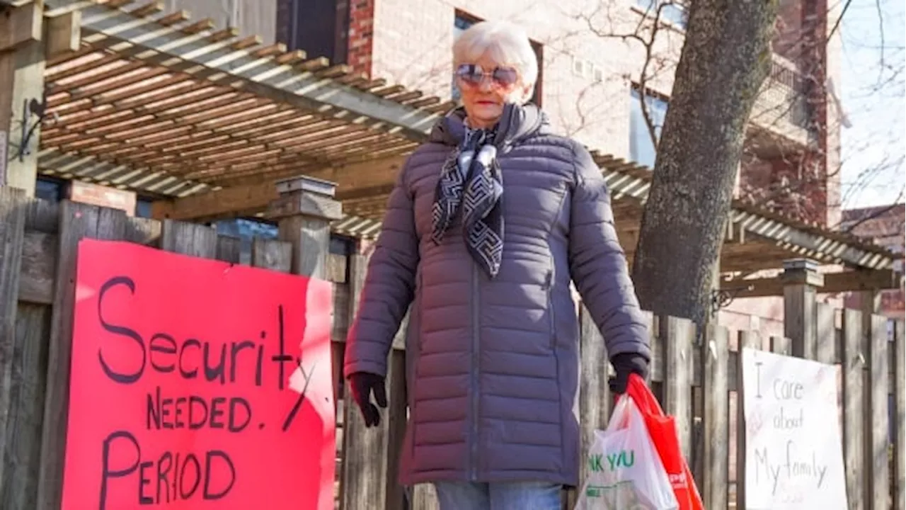 Seniors in Thunder Bay, Ont., call for more security to address drug trafficking, home takeovers