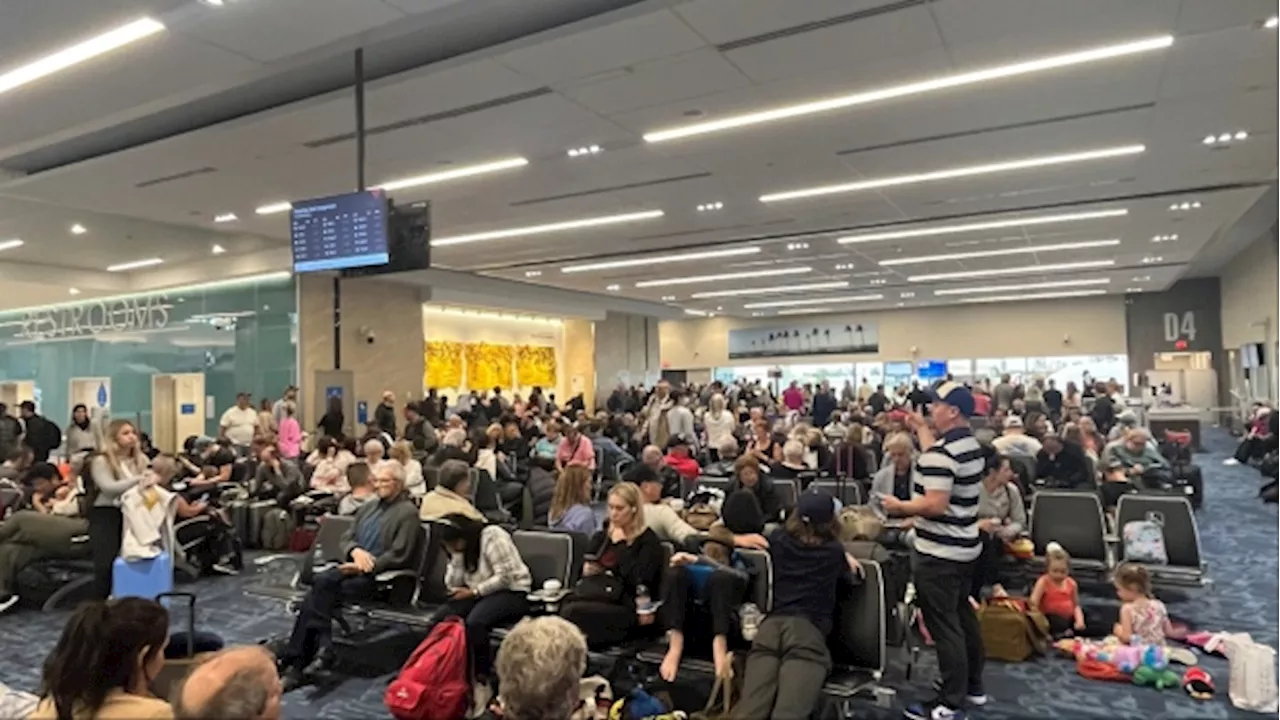 Toronto-bound Air Canada flyers at Fort Lauderdale see 10 delays, 1 cancelled flight