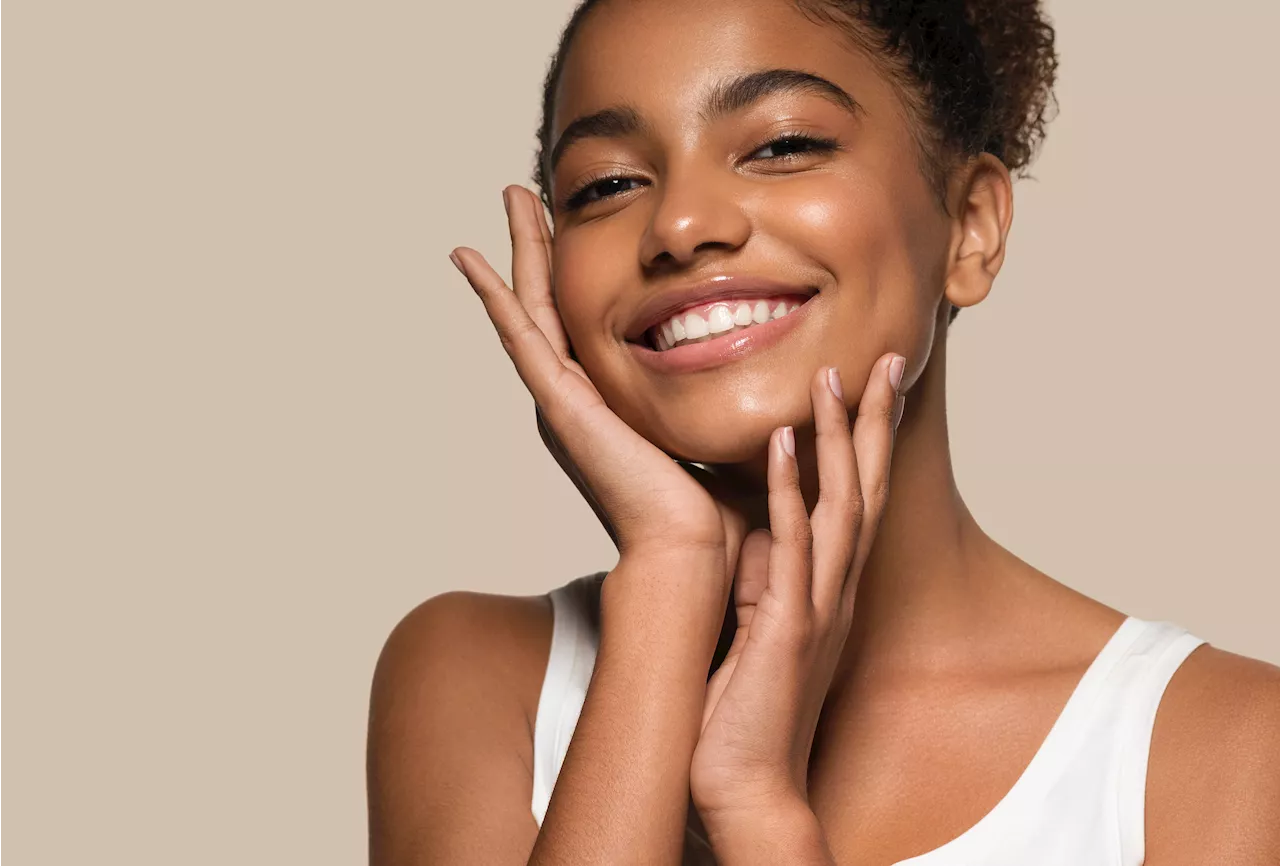 These 5 Supplements Can Keep Your Skin Healthy and Glowing