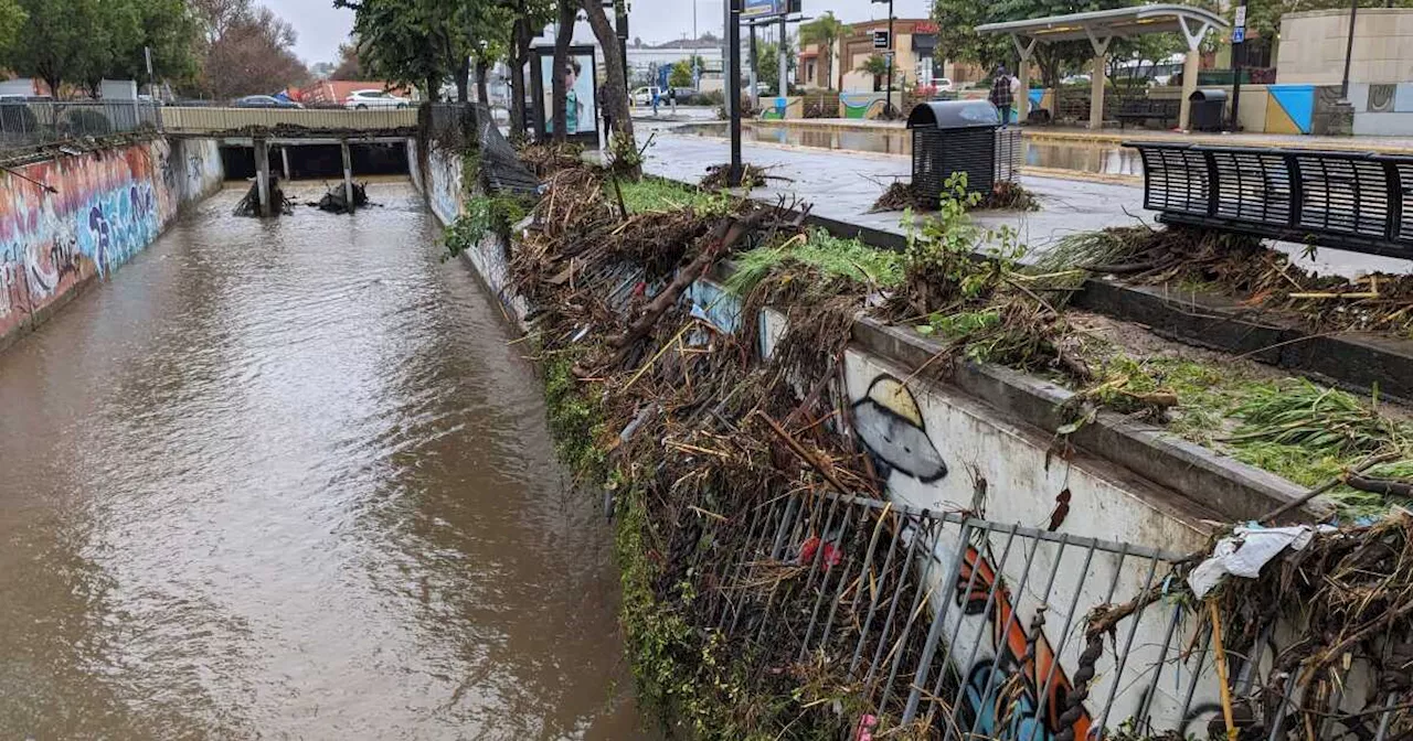 Heavy Rain Causes Flooding in Southcrest, Displacing Residents