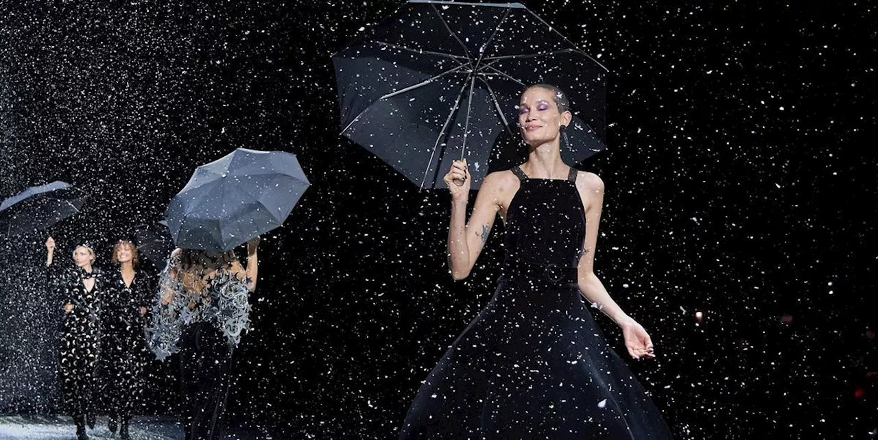 Il cielo (è) di Emporio Armani Autunno Inverno 2024/2025