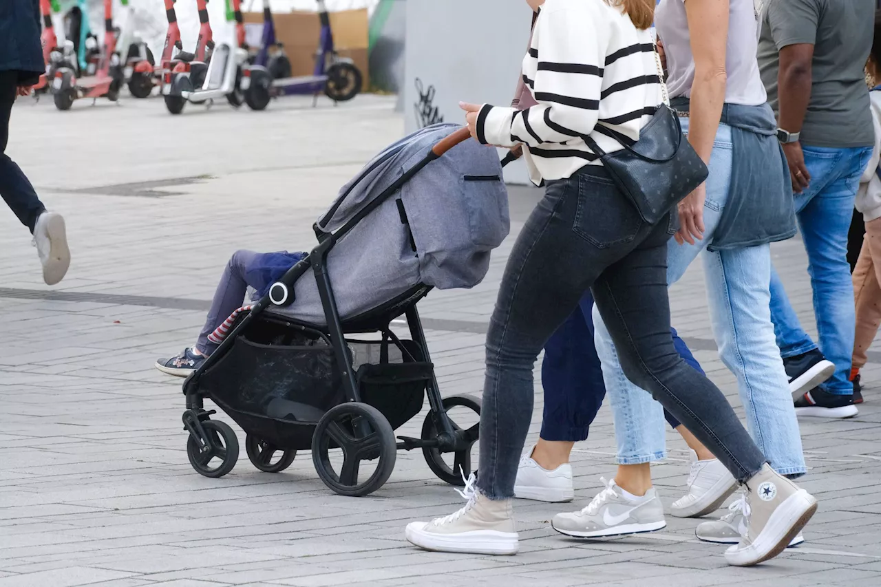 'It's a significant saving' - Moving to cloth nappies for babies