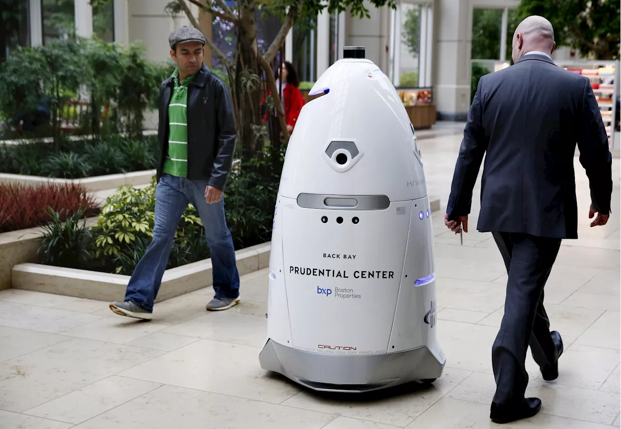 Ousted in NYC, security robot finds new role at San Antonio Airport