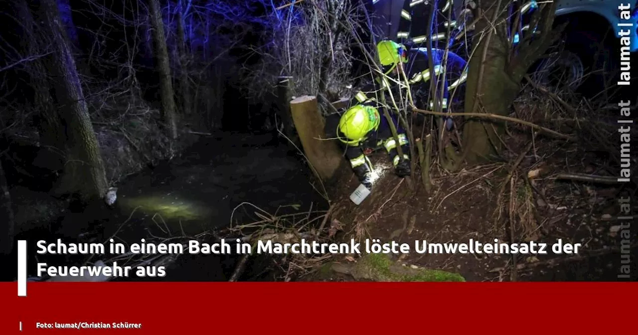 Schaum in einem Bach in Marchtrenk löst Einsatz aus