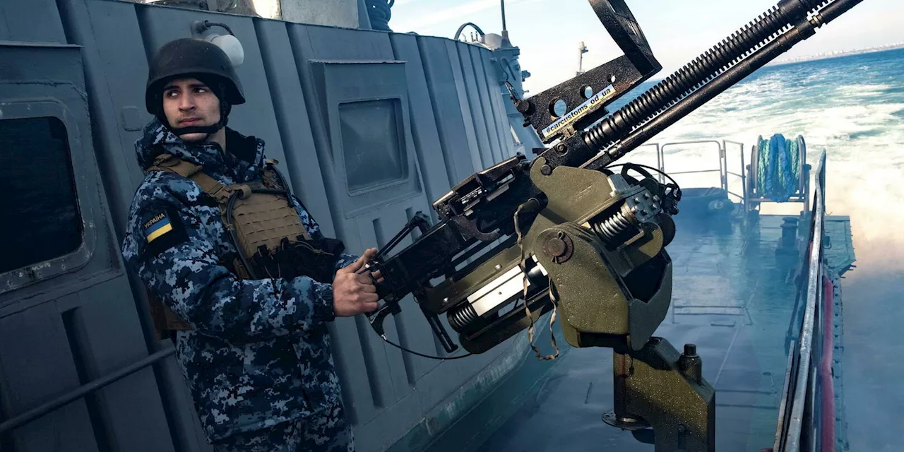 Attaque de drones ennemis sur le port