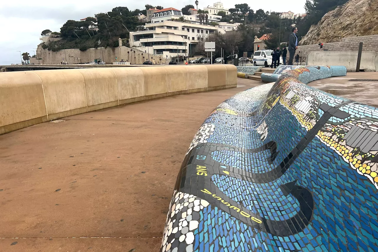 Inauguration d'une nouvelle mosaïque à Marseille en hommage à Odessa