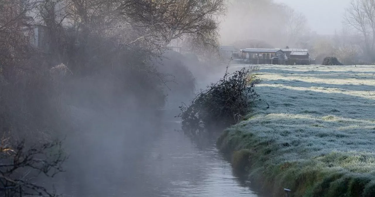 UK wakes up to freezing weather as temperatures plummet to -6.4C