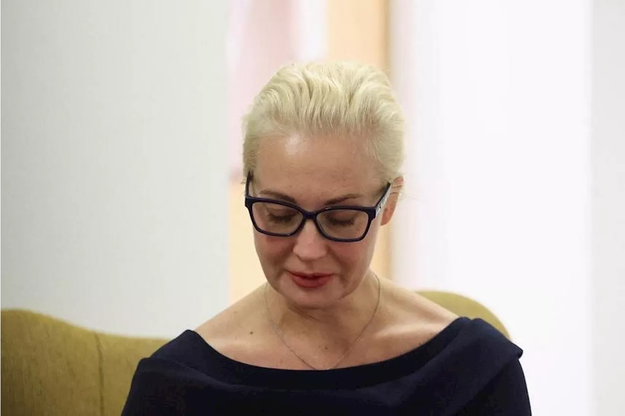 Navalny's Wife Accuses Putin of Torturing Husband's Corpse