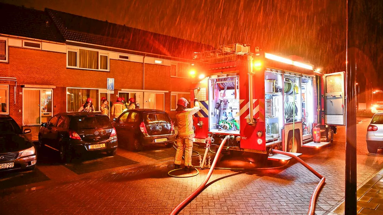 Vader en zoon kunnen op tijd wegkomen nadat er brand ontstond in hun huis