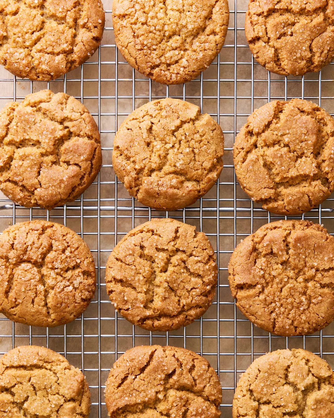 Sorghum Crinkle Cookies