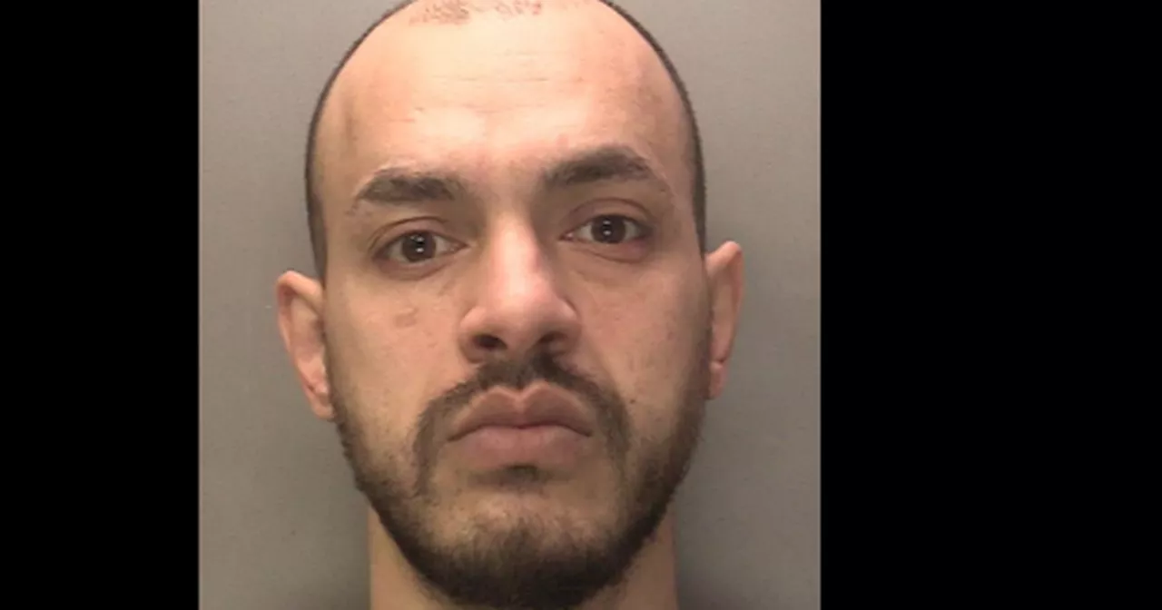 Police give 'do not approach' warning in hunt for wanted man with Scotland links