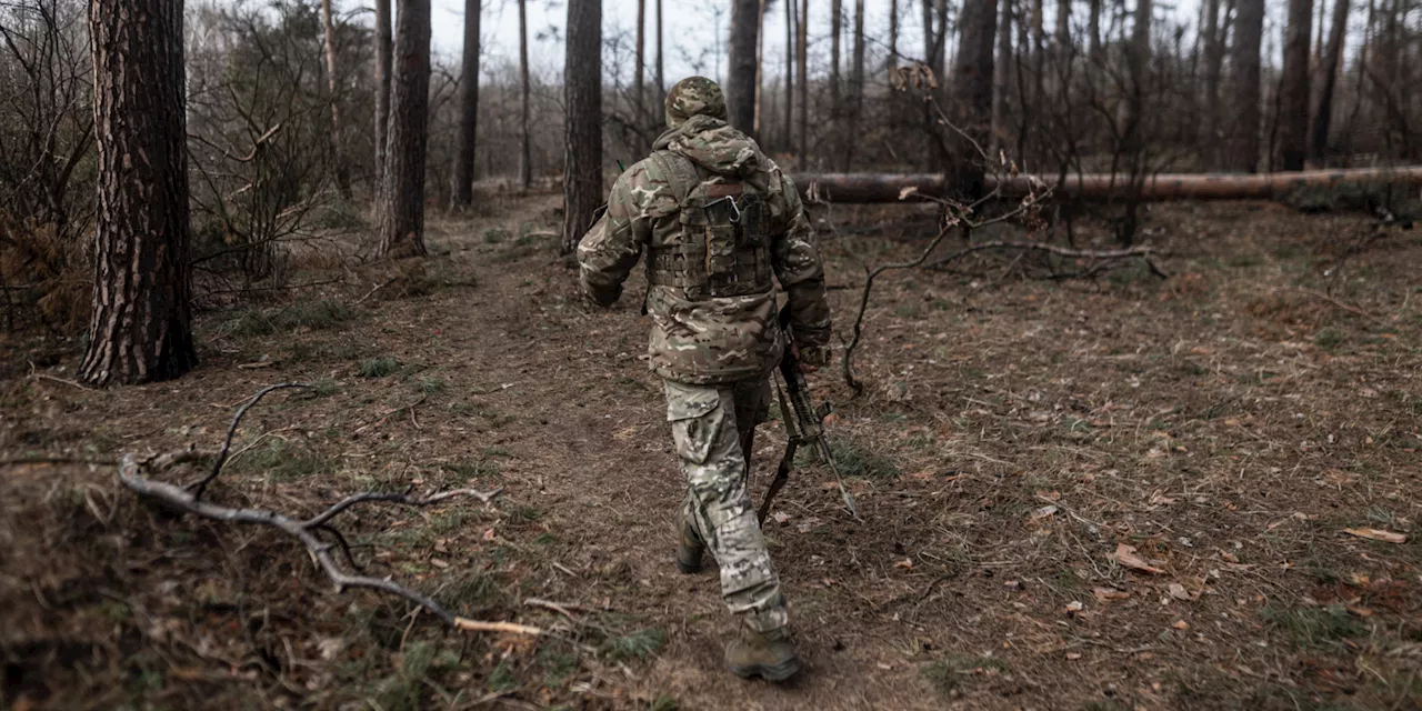 Guerre en Ukraine : comment l'armée ukrainienne favorise la survie de ses soldats près du front