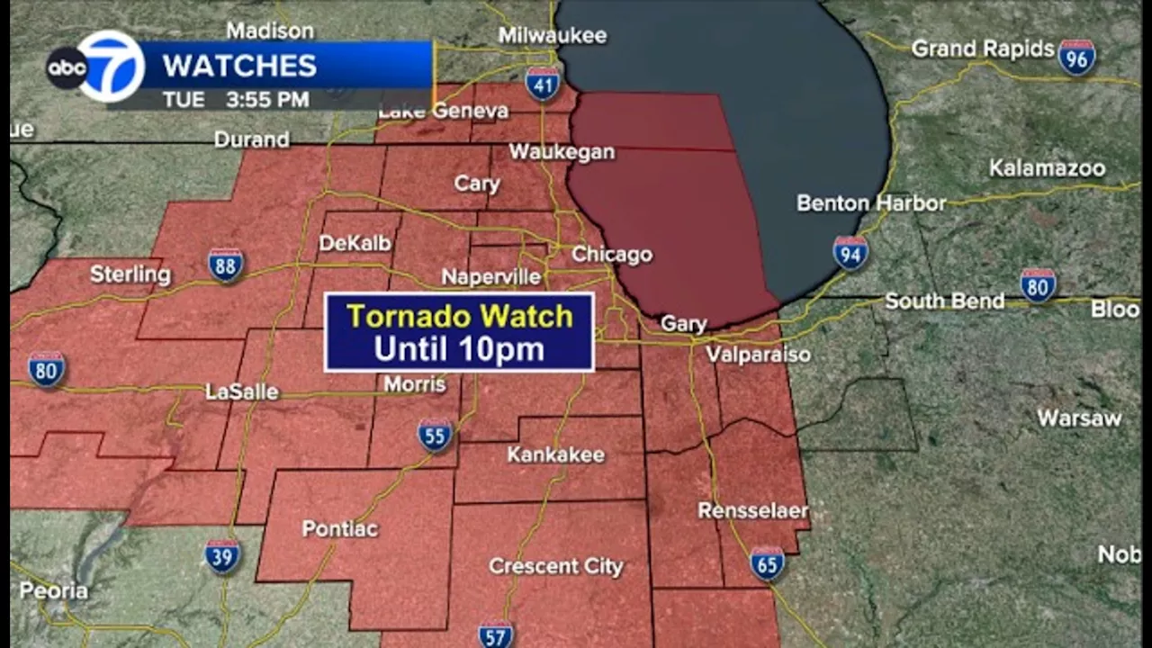 Chicago weather radar: NWS issues Tornado Watch for entire area following near-record warmth