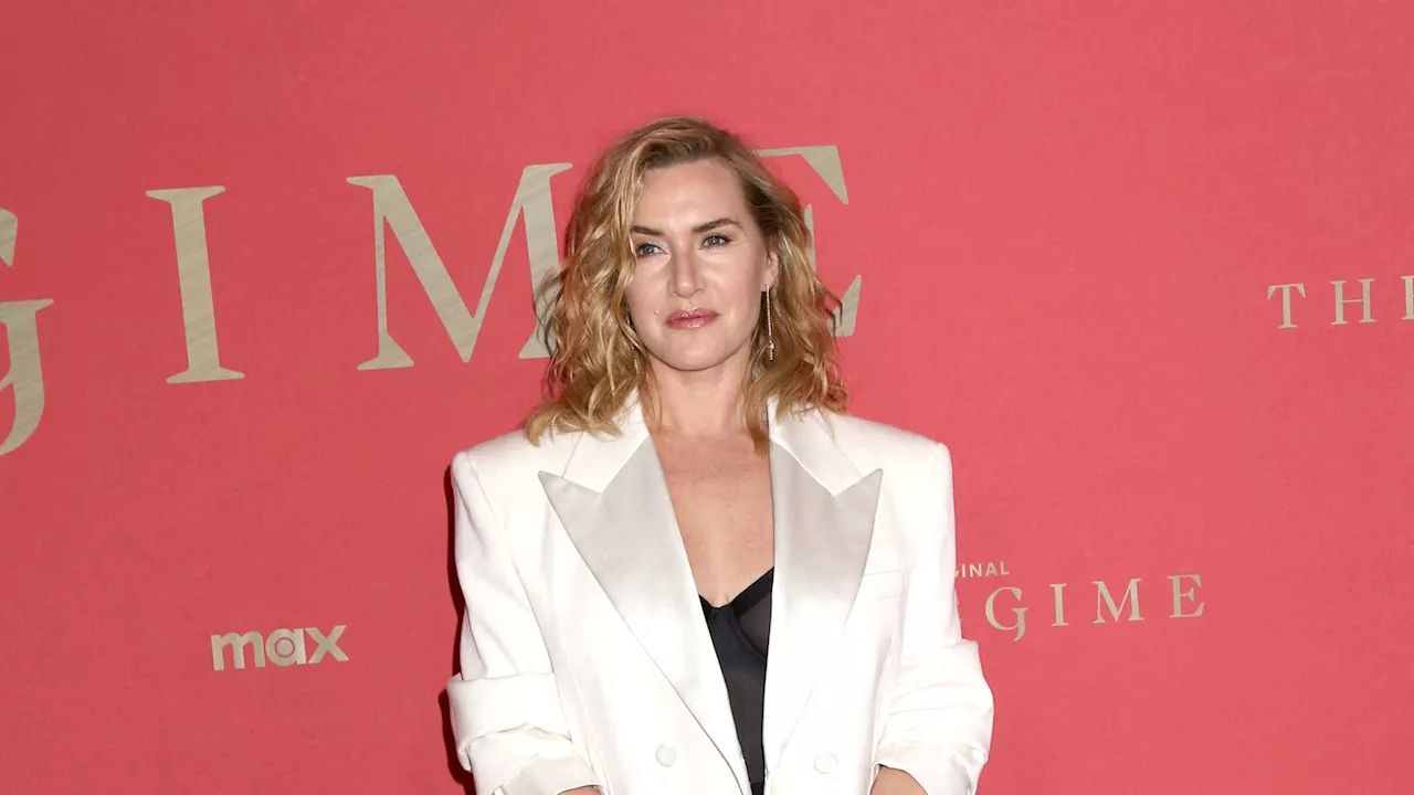 Kate Winslet séduisante : elle ose le body transparent et la veste immaculée et fait sensation