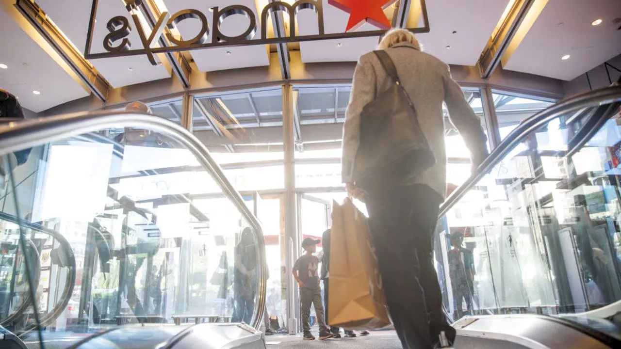 Macy's closing 150 stores nationwide, including San Francisco's flagship Union Square store