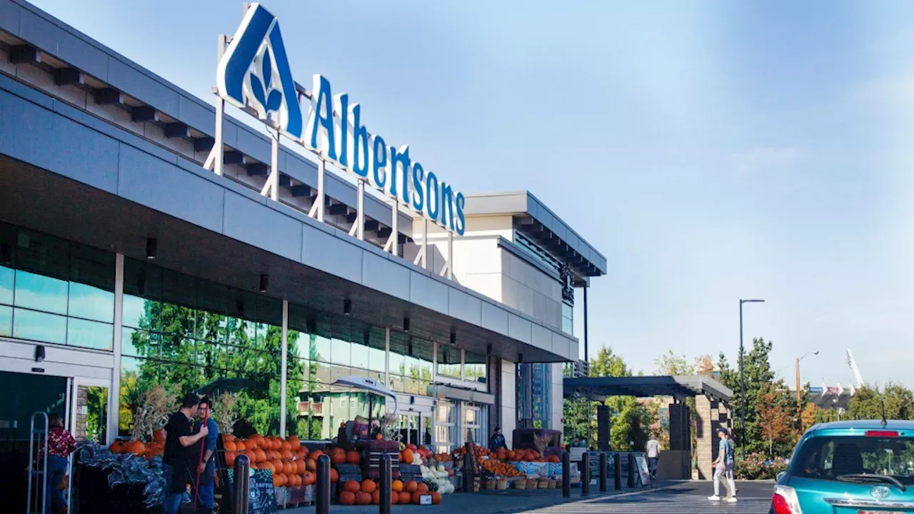 FTC sues to stop Albertsons/Kroger merger