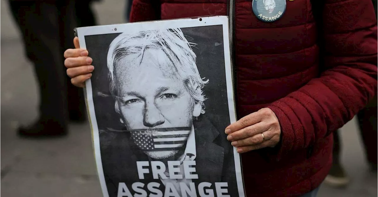 Behandlung von Julian Assange im Vergleich zu Alexej Nawalny