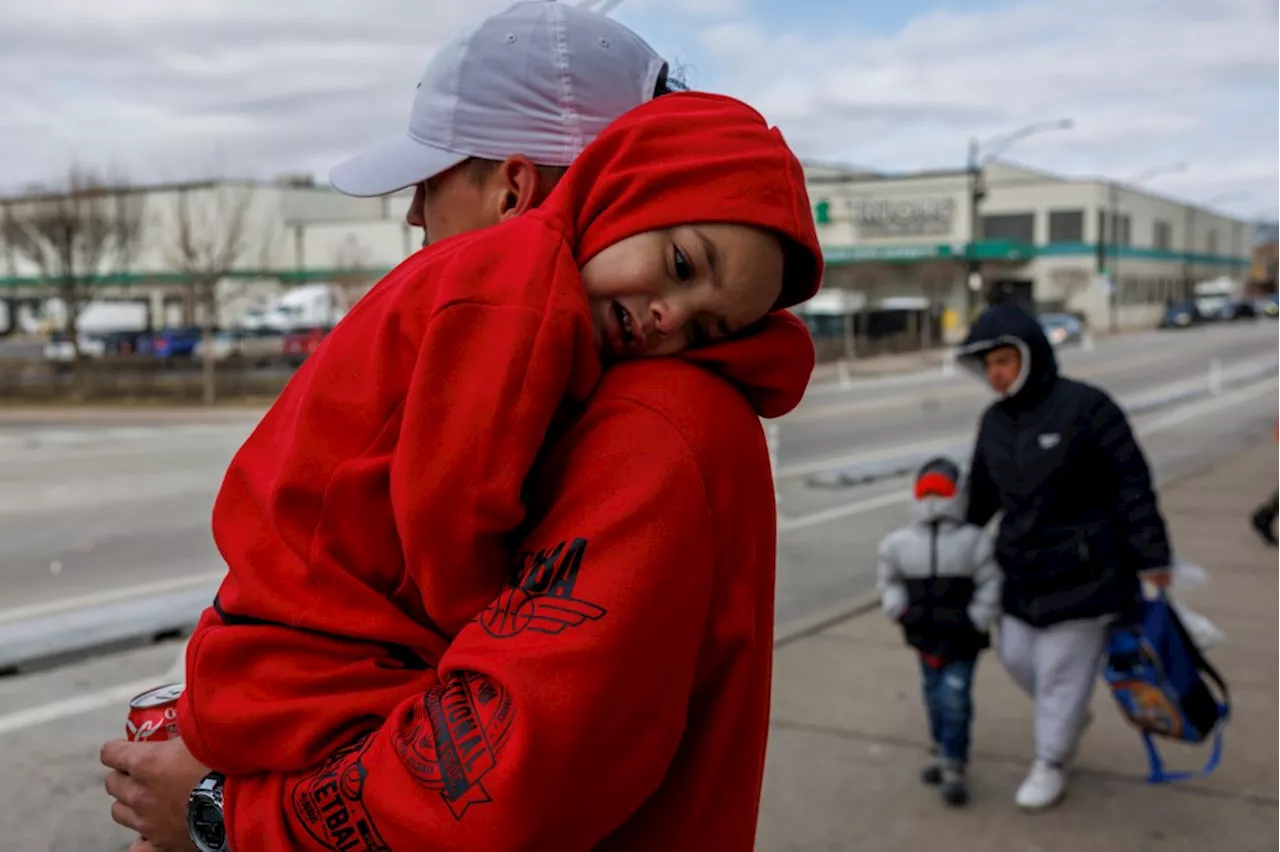 Migrants report reusing soiled diapers on babies amid essential goods shortages in Chicago shelters