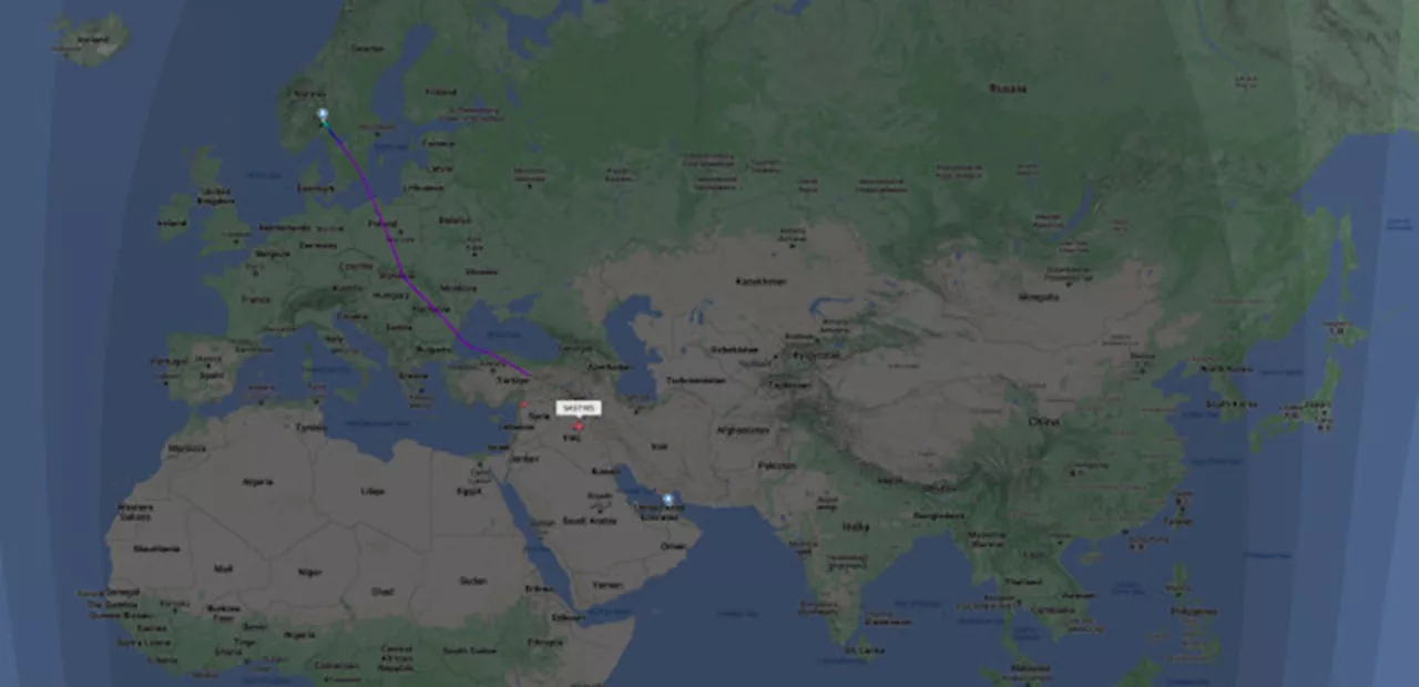 Kongen hentes hjem fra Malaysia i et ombygget SAS-fly