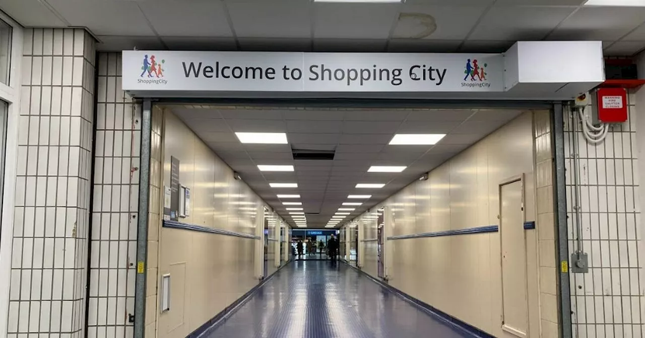 Shopper shares 'sad fact' over shopping centre with 'no shops'