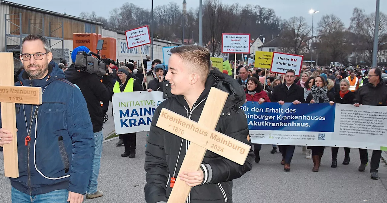 Enorme Solidaritätsbekundung bei Krankenhaus-Demo in Mainburg