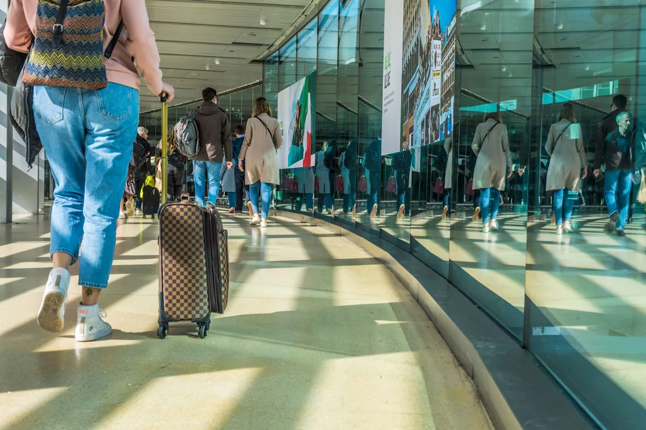 85% of asylum seekers arrive at Dublin Airport without identity documents