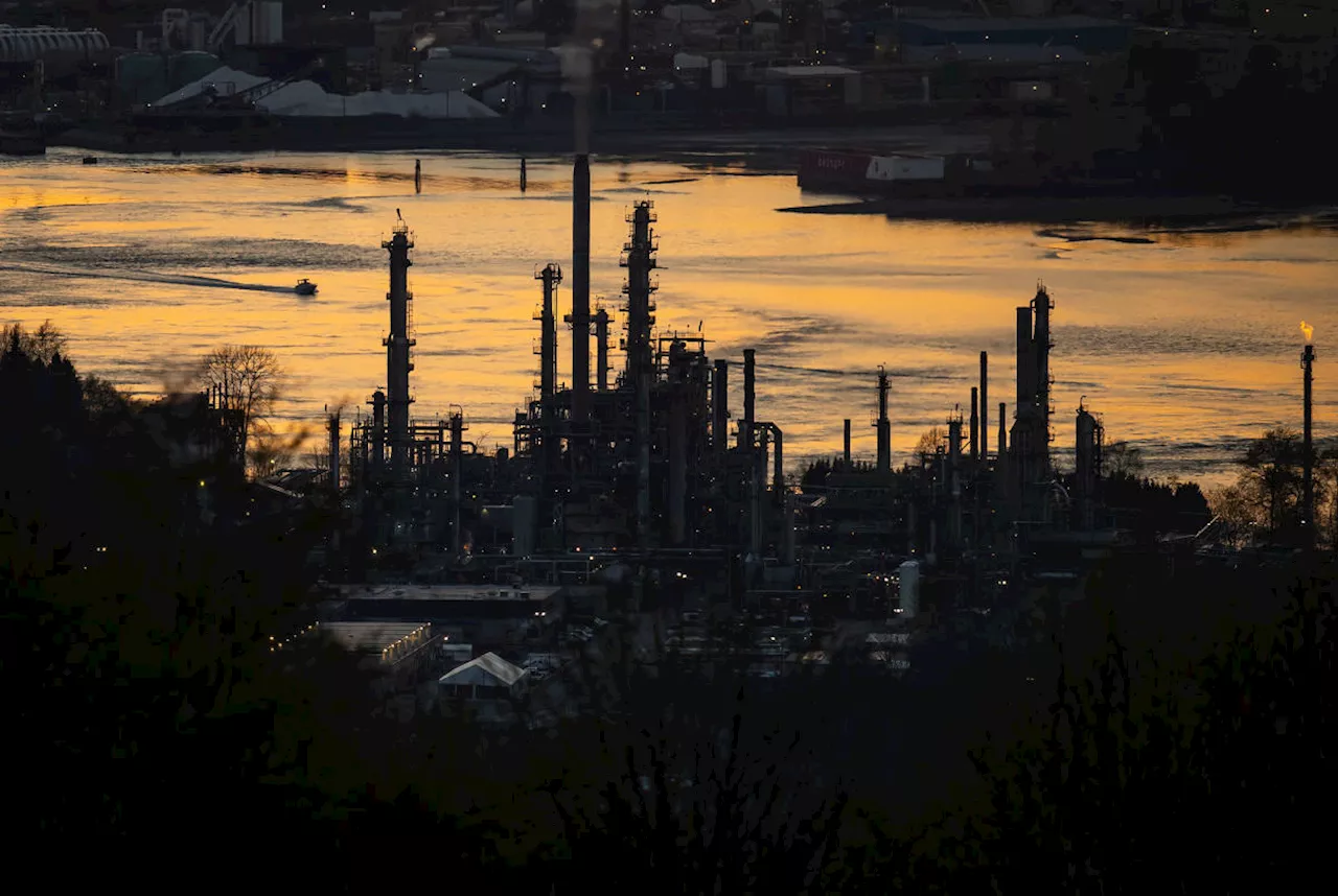 Parkland expects $75M profit hit from B.C. refinery outage, stock falls